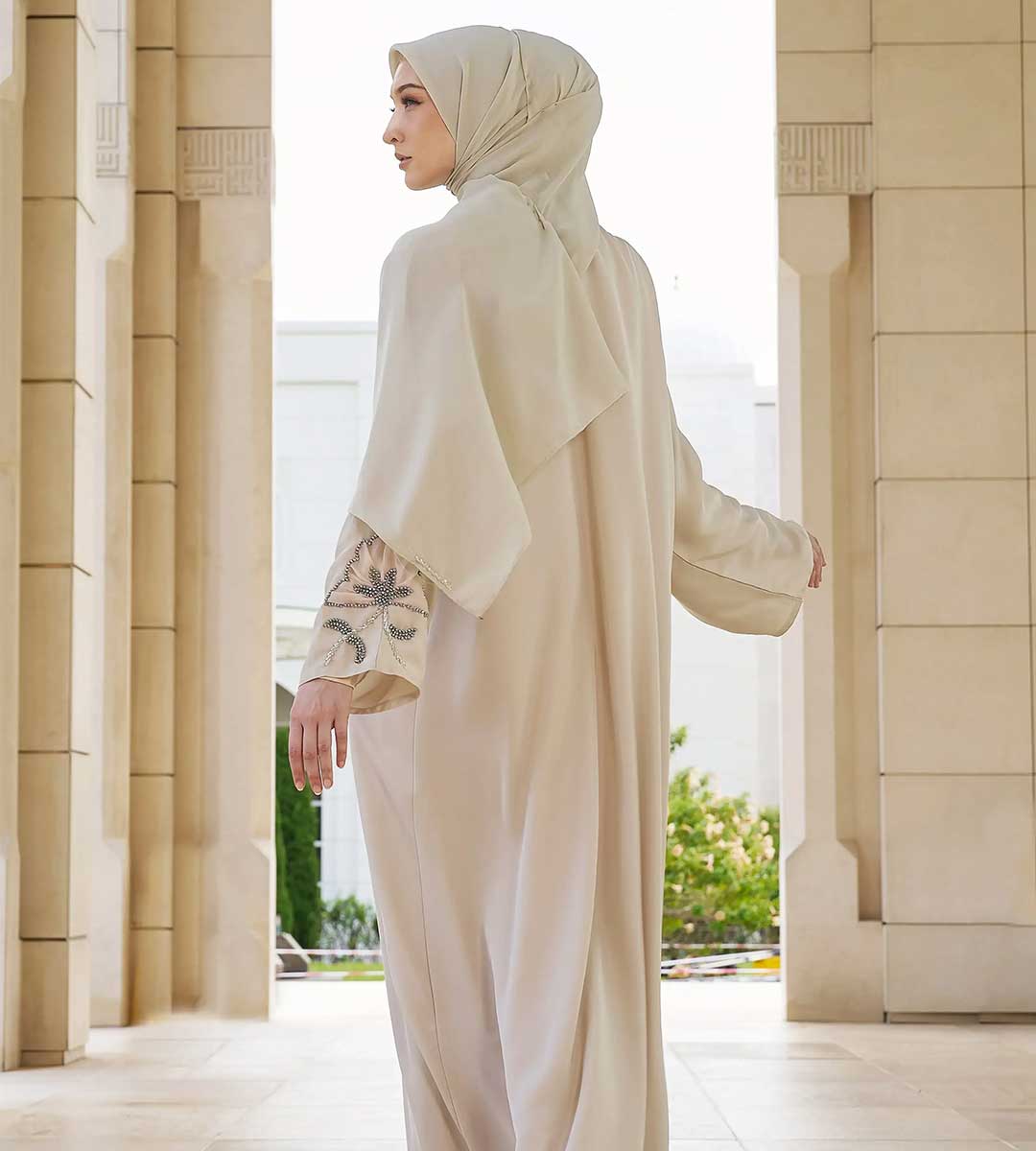ABAYA